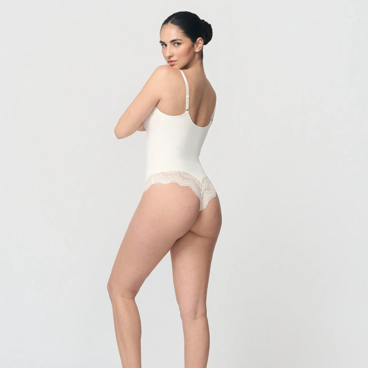Shaping body med blonder - Image 7