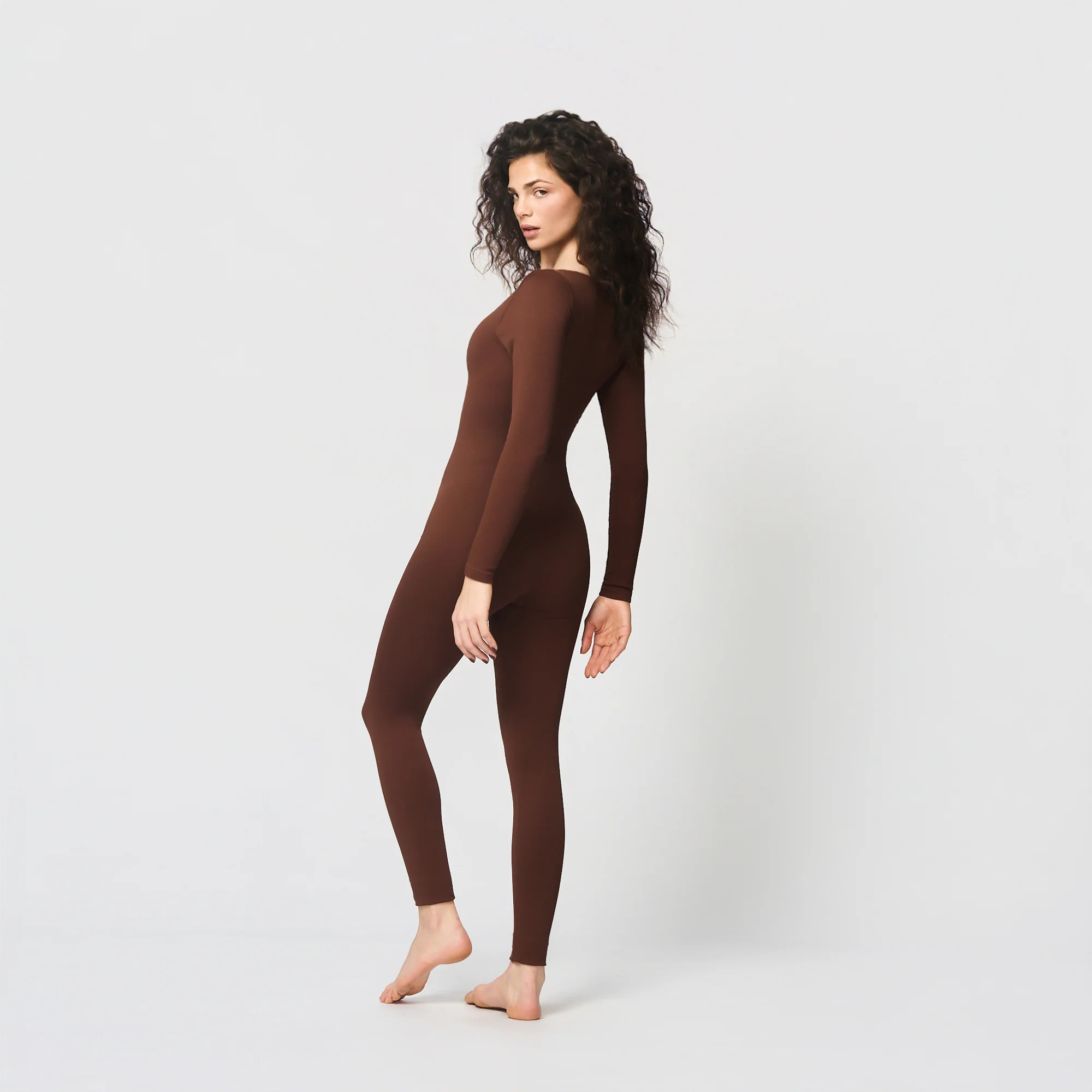Shaping jumpsuit med V-utringning - Image 11