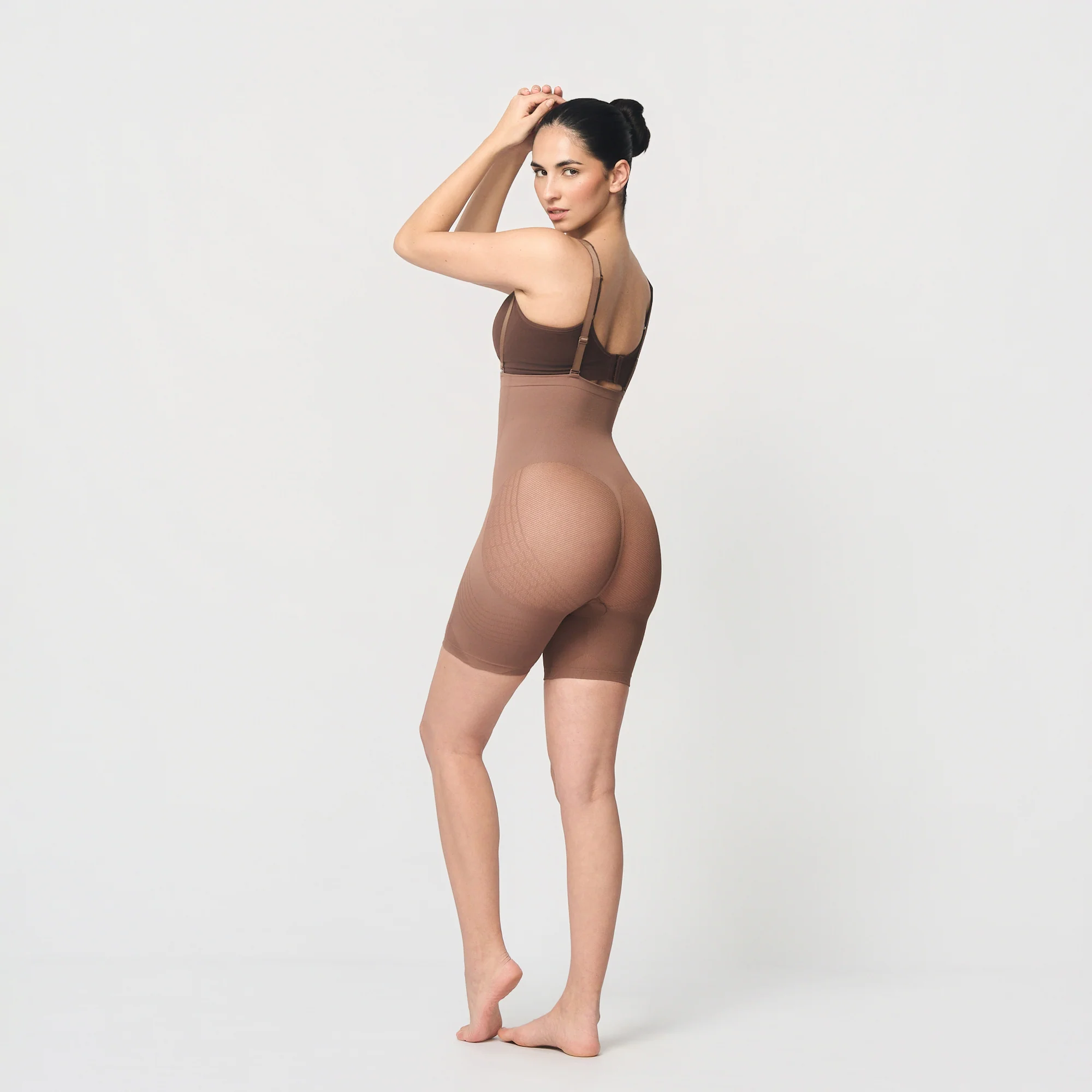 Shapingbody med høy midje - Image 7
