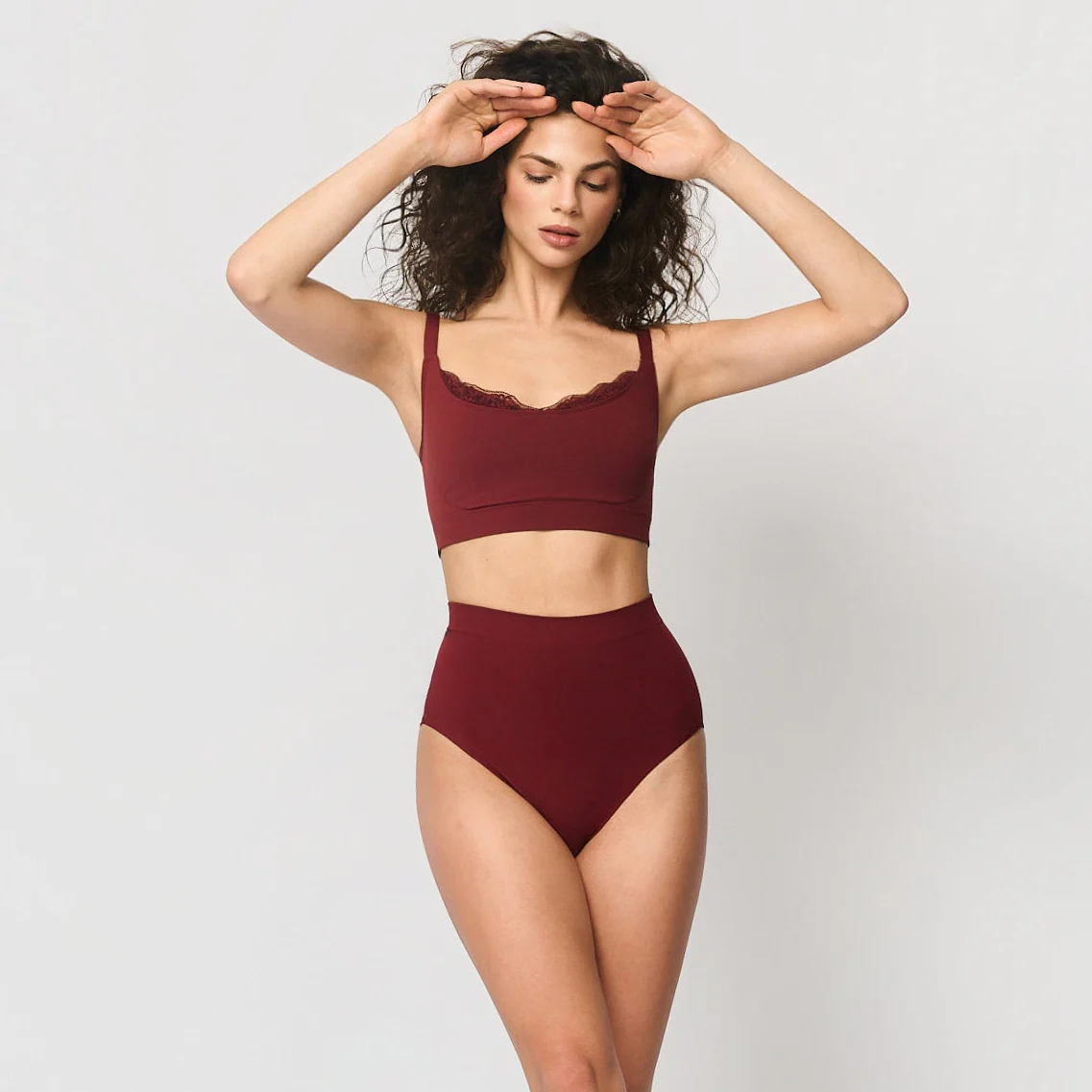 Sømløs bralette med blonder - Image 21