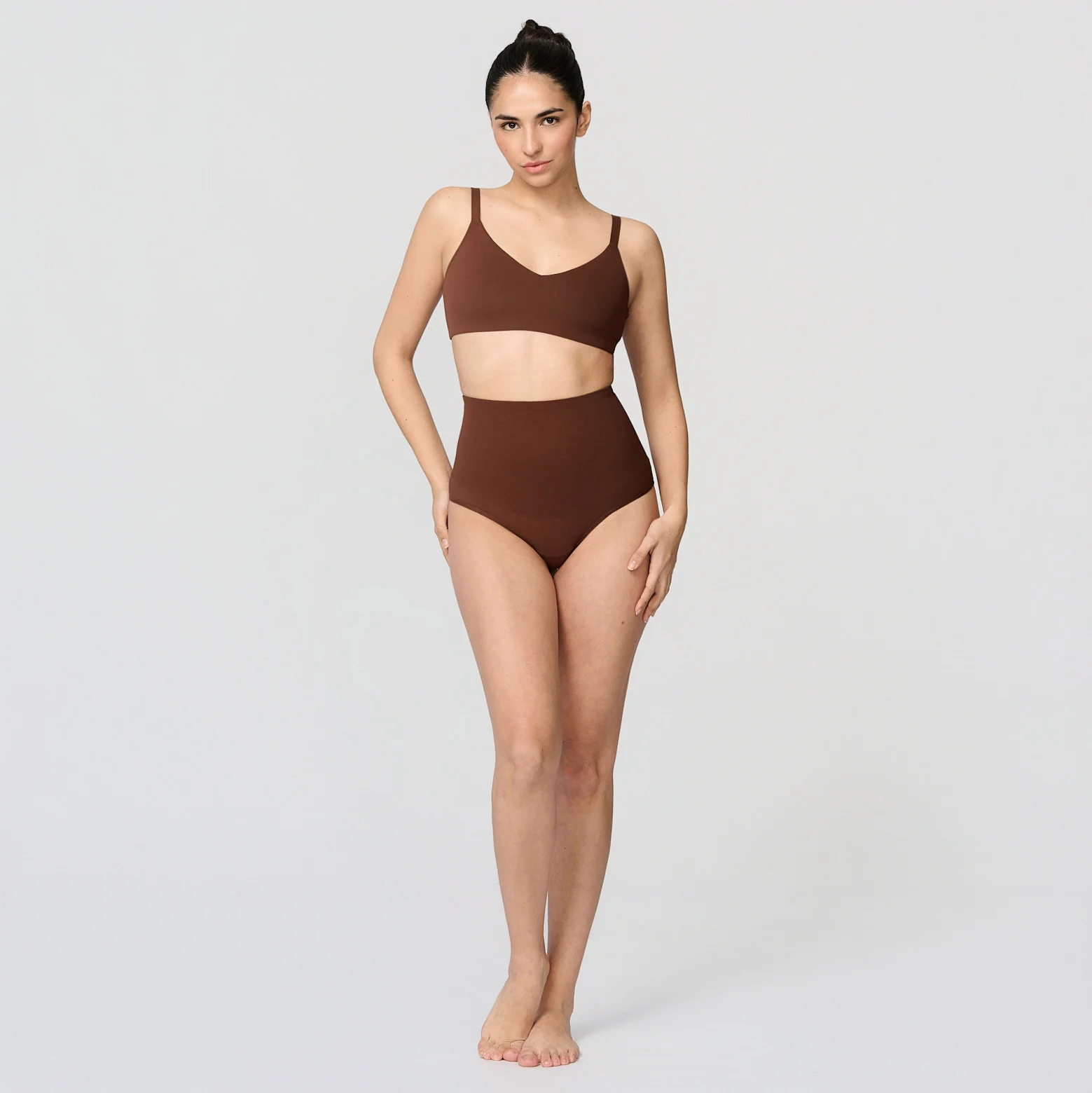 Sømløs bralette med V-utringning - Image 5