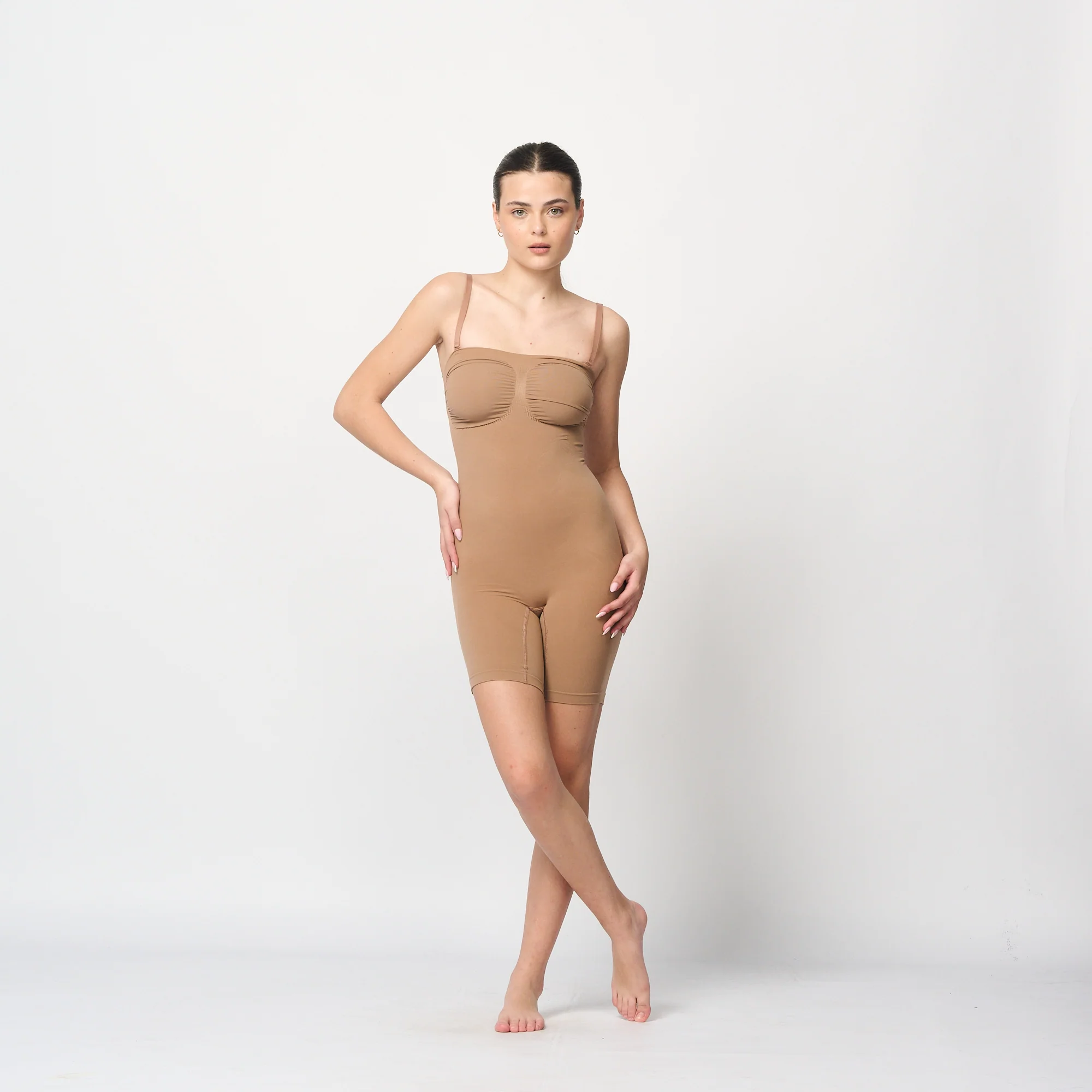 Sømløs shaping-body med løft og støtte - Image 26