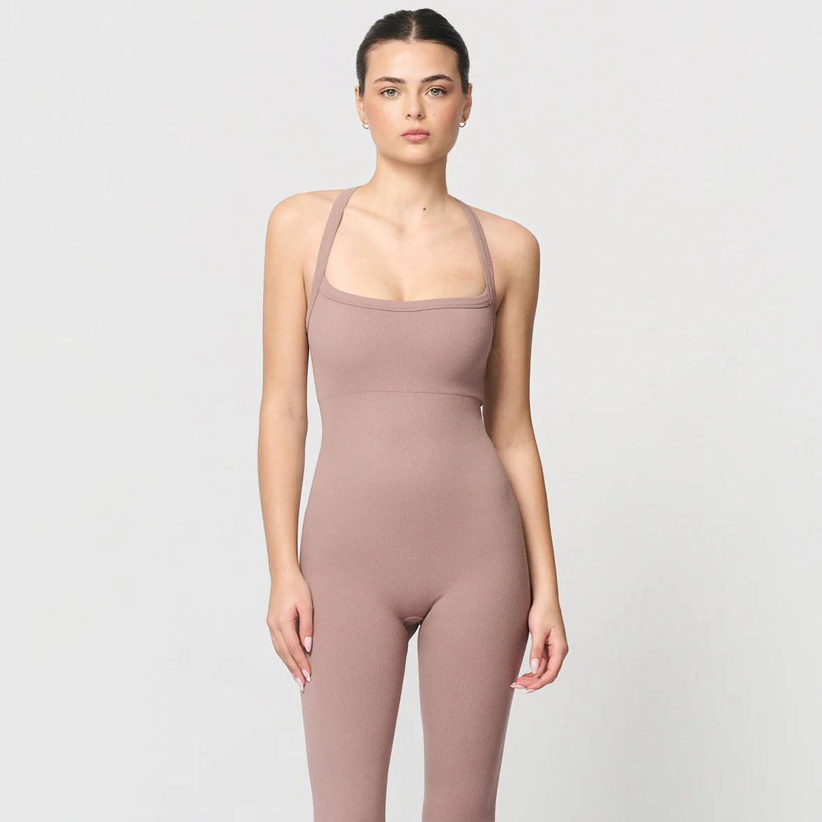Sømløs jumpsuit med kryssrygg - Image 7
