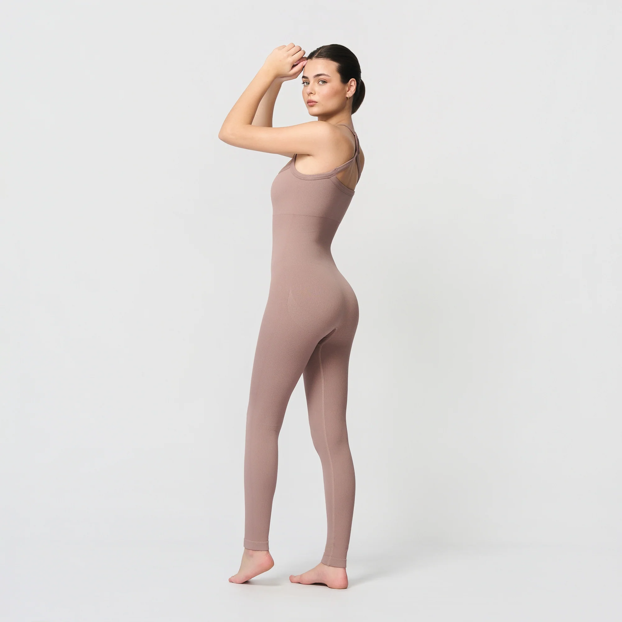 Sømløs jumpsuit med kryssrygg - Image 8