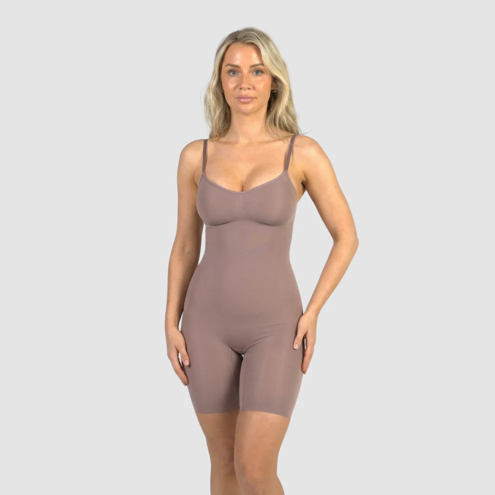 Sømløs shaping playsuit - Image 6