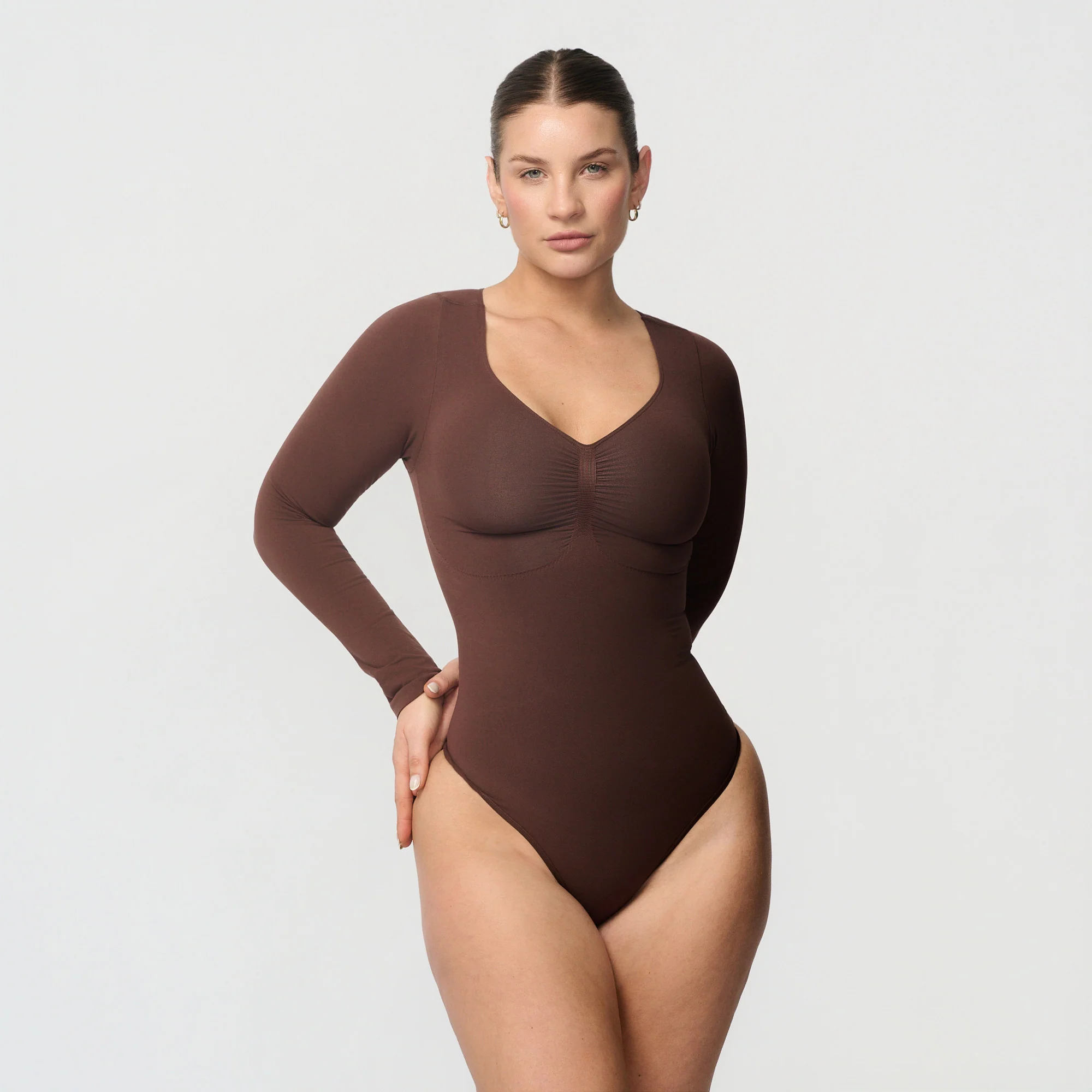 Sømløs shapingbody med lange ermer - Image 22