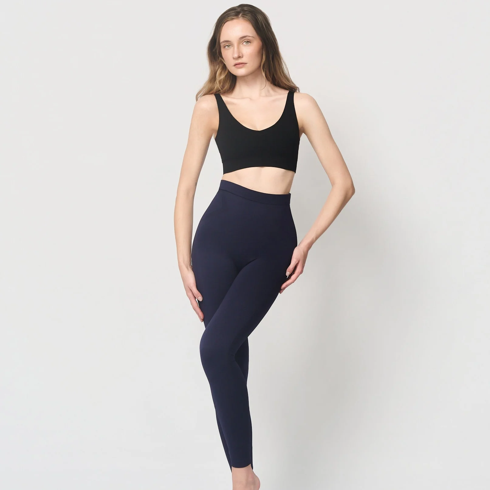 Sømløs shapingleggings med høyt liv - Image 16