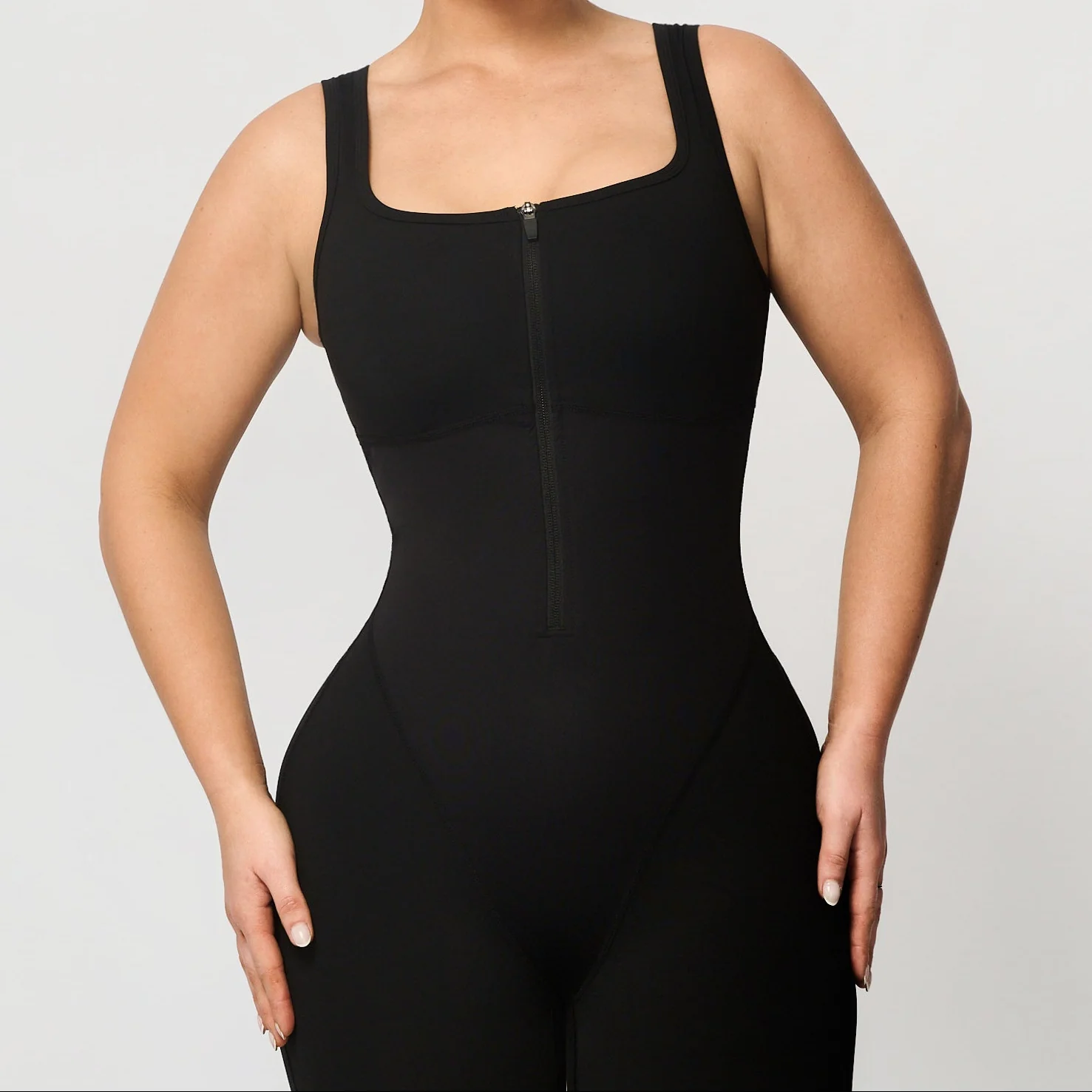 Svettefremmende jumpsuit - Image 5